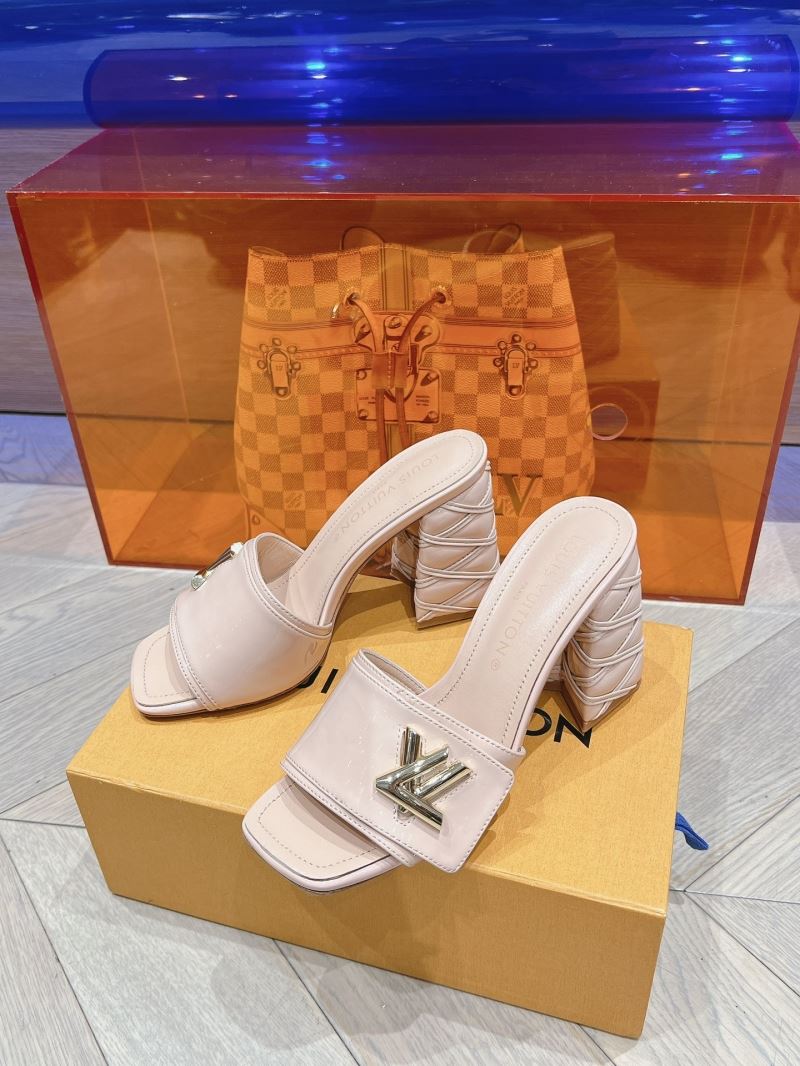 Louis Vuitton Slippers